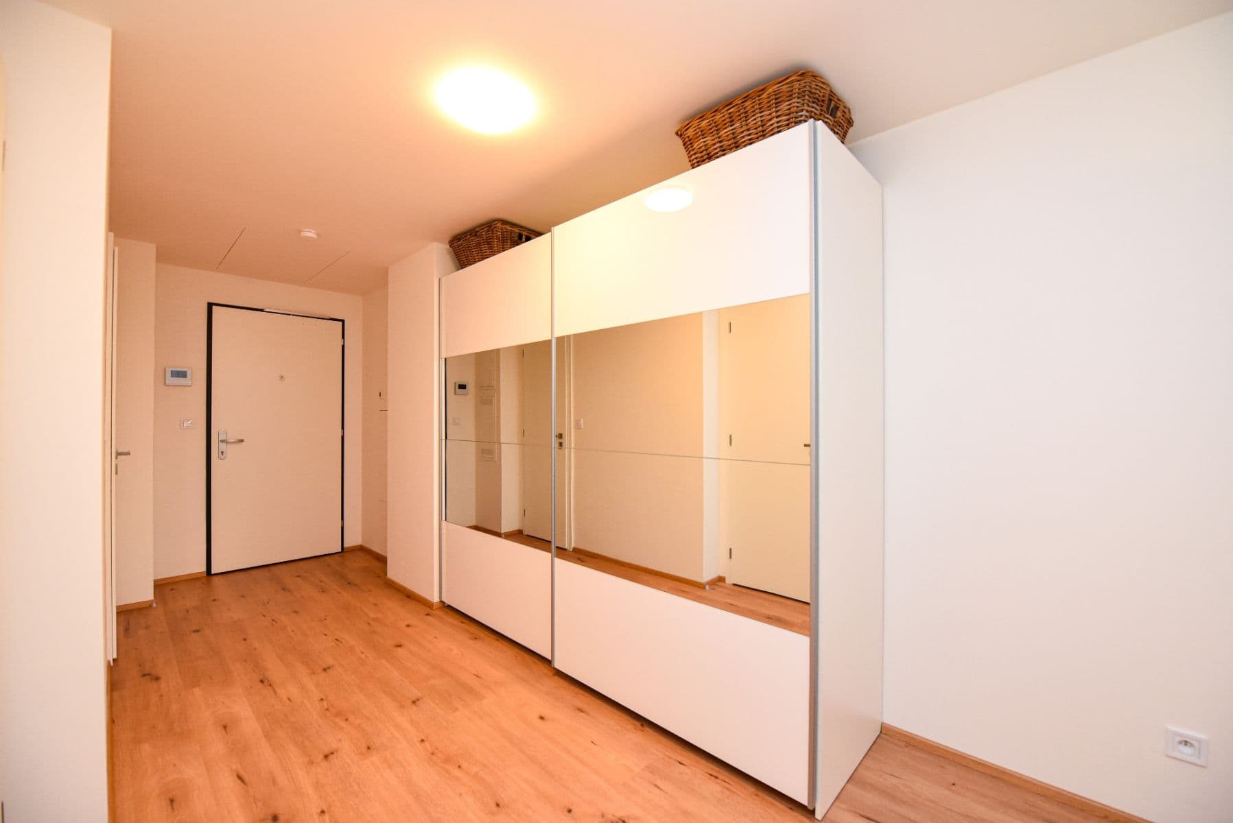 1 bedroom with open-plan kitchen flat to rent, 57 m², Na Parkáně, Beroun, Středočeský Region 1 bedroom with open-plan kitchen flat to rent, 57 m², Na Parkáně, Beroun, Středočeský Region