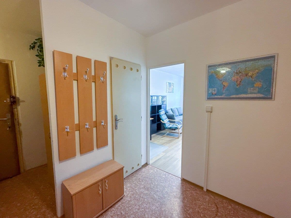 1 bedroom with open-plan kitchen flat to rent, 46 m², Bellušova, Prague, Prague 1 bedroom with open-plan kitchen flat to rent, 46 m², Bellušova, Prague, Prague