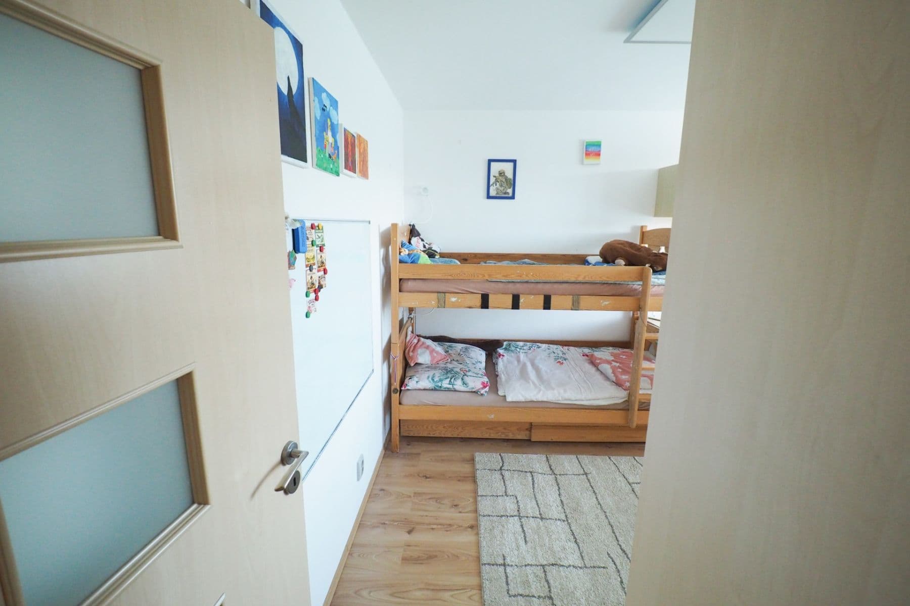 2 bedroom with open-plan kitchen flat to rent, 66 m², Jungmannova, Otrokovice, Zlínský Region 2 bedroom with open-plan kitchen flat to rent, 66 m², Jungmannova, Otrokovice, Zlínský Region