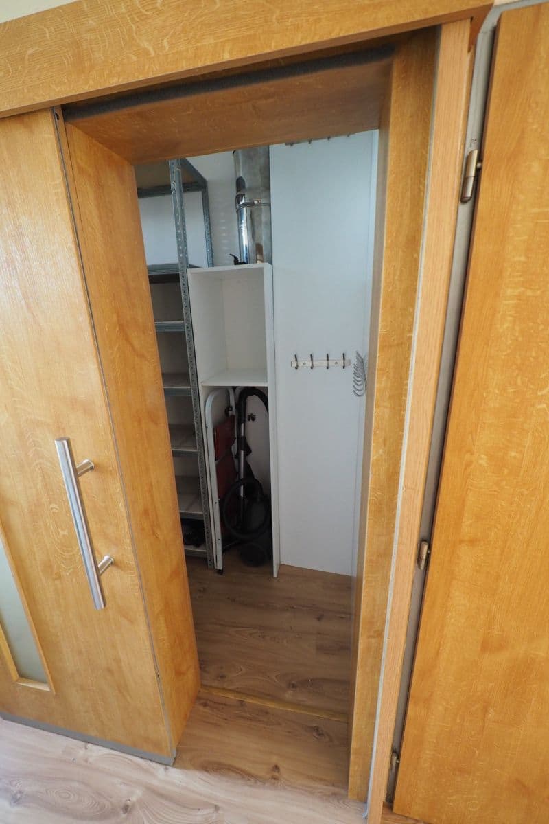 2 bedroom with open-plan kitchen flat to rent, 66 m², Jungmannova, Otrokovice, Zlínský Region 2 bedroom with open-plan kitchen flat to rent, 66 m², Jungmannova, Otrokovice, Zlínský Region