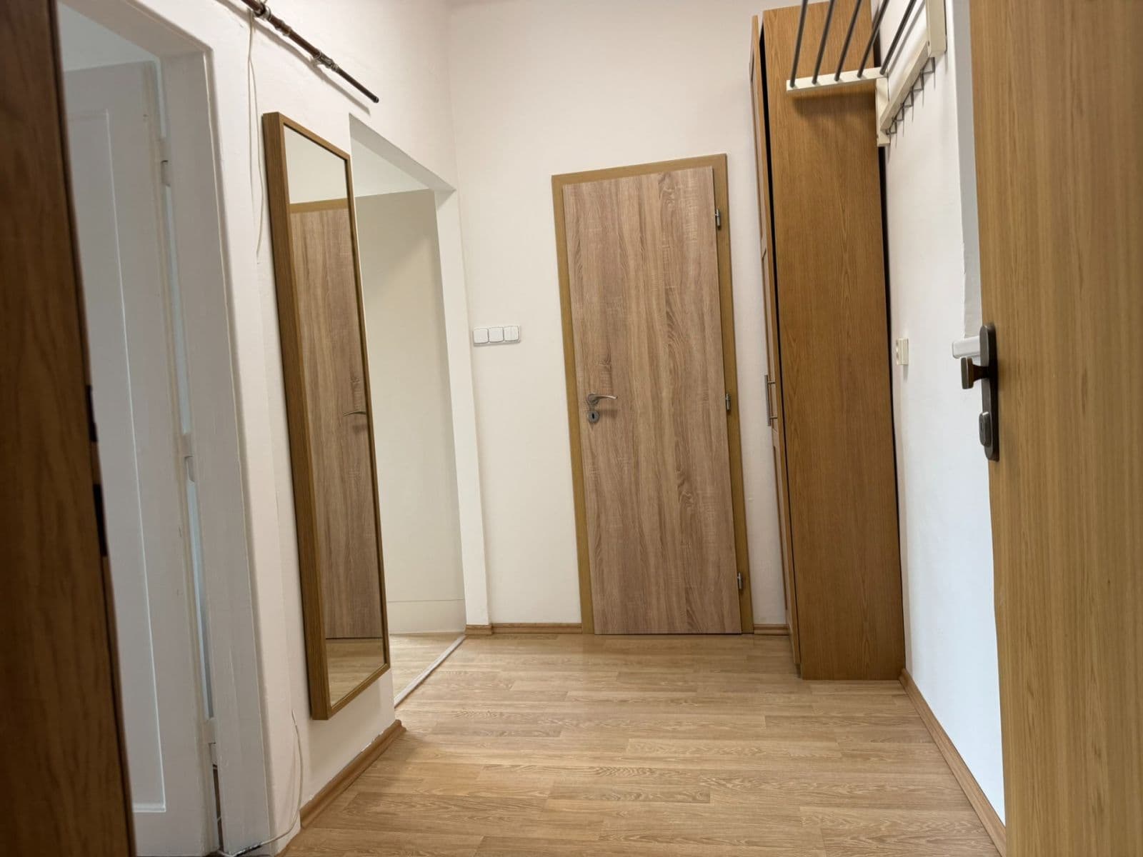 1 bedroom with open-plan kitchen flat to rent, 46 m², Biskupcova, Prague, Prague 1 bedroom with open-plan kitchen flat to rent, 46 m², Biskupcova, Prague, Prague
