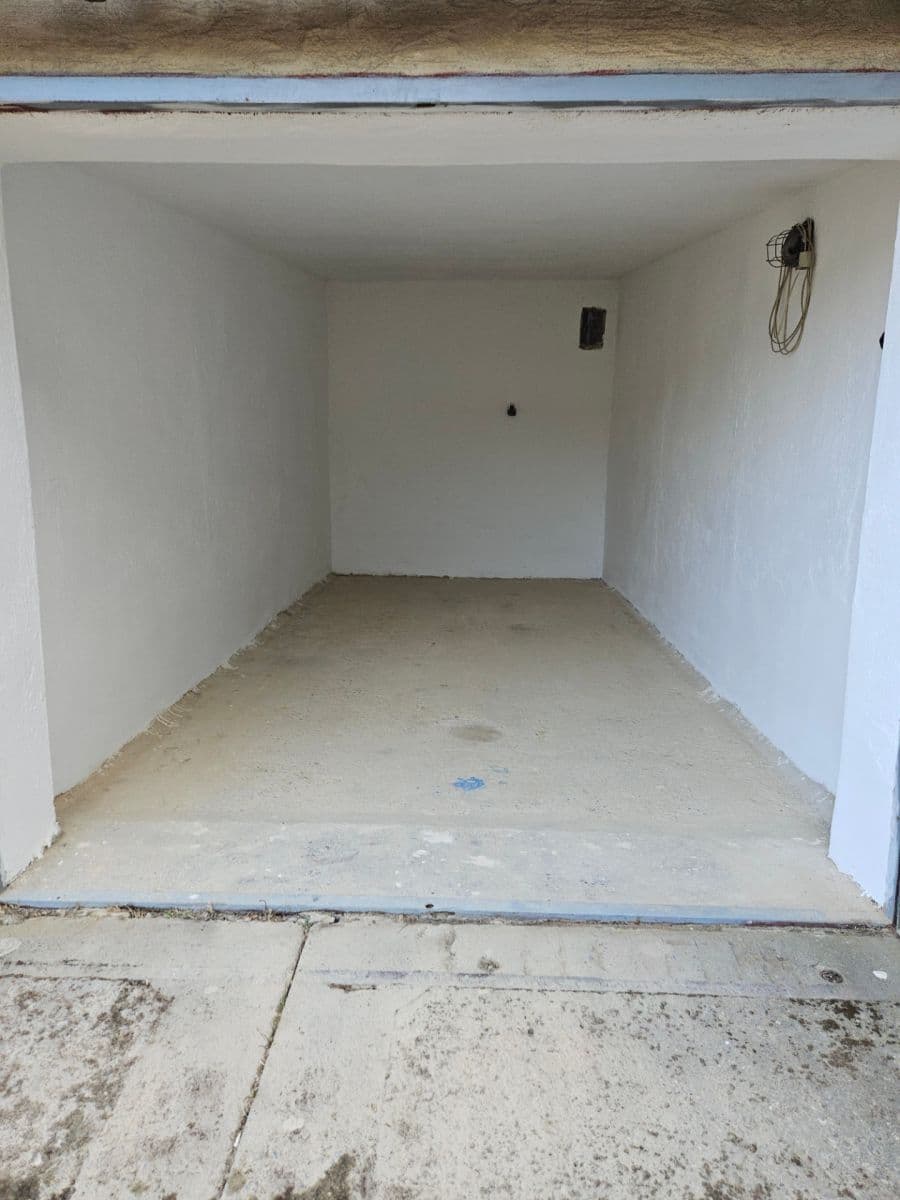 garage for sale, 18 m², Plzeň, Plzeňský Region garage for sale, 18 m², Plzeň, Plzeňský Region
