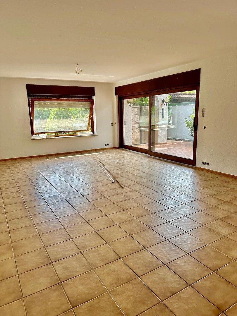 5 bedroom flat to rent, 150 m², Ettlingen, Baden-Württemberg 5 bedroom flat to rent, 150 m², Ettlingen, Baden-Württemberg