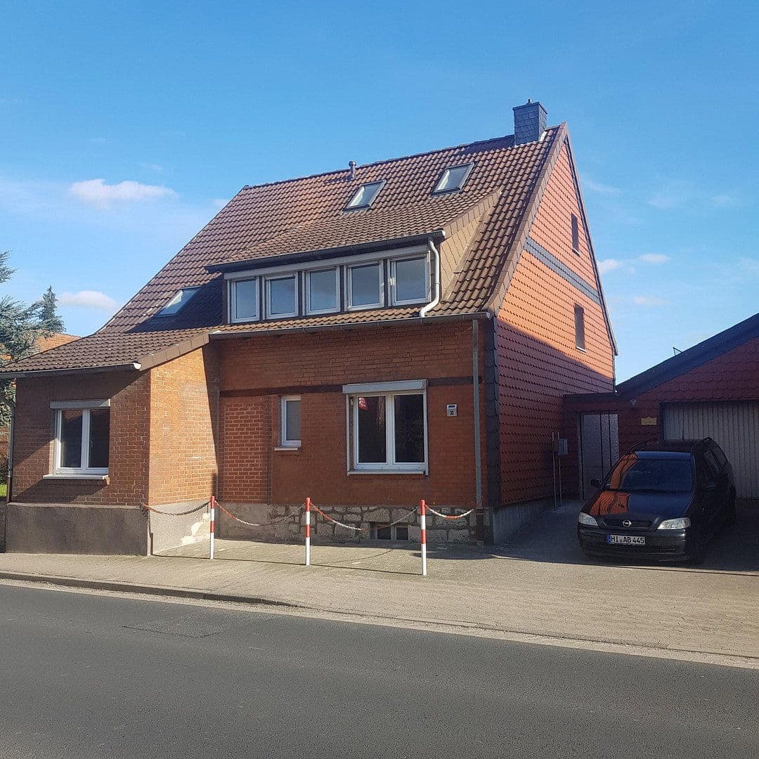 house to rent, 166 m², Rathausstraße 33, Giesen, Lower Saxony house to rent, 166 m², Rathausstraße 33, Giesen, Lower Saxony