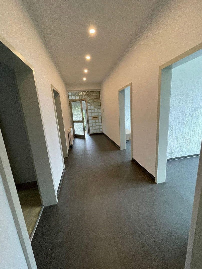 office to rent, 323 m², Oberhausen, North Rhine-Westphalia office to rent, 323 m², Oberhausen, North Rhine-Westphalia