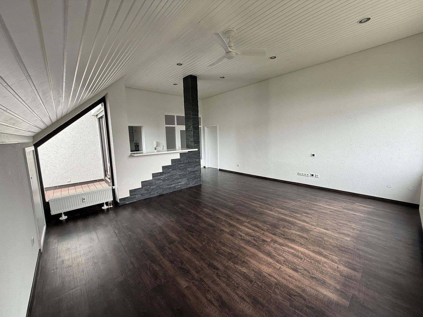 1 bedroom with open-plan kitchen flat for sale, 79 m², Aalen, Baden-Württemberg 1 bedroom with open-plan kitchen flat for sale, 79 m², Aalen, Baden-Württemberg