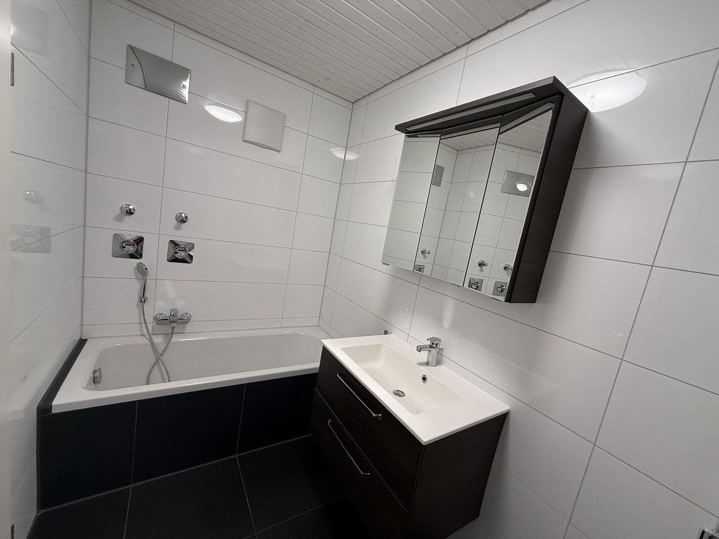 1 bedroom with open-plan kitchen flat for sale, 79 m², Aalen, Baden-Württemberg 1 bedroom with open-plan kitchen flat for sale, 79 m², Aalen, Baden-Württemberg