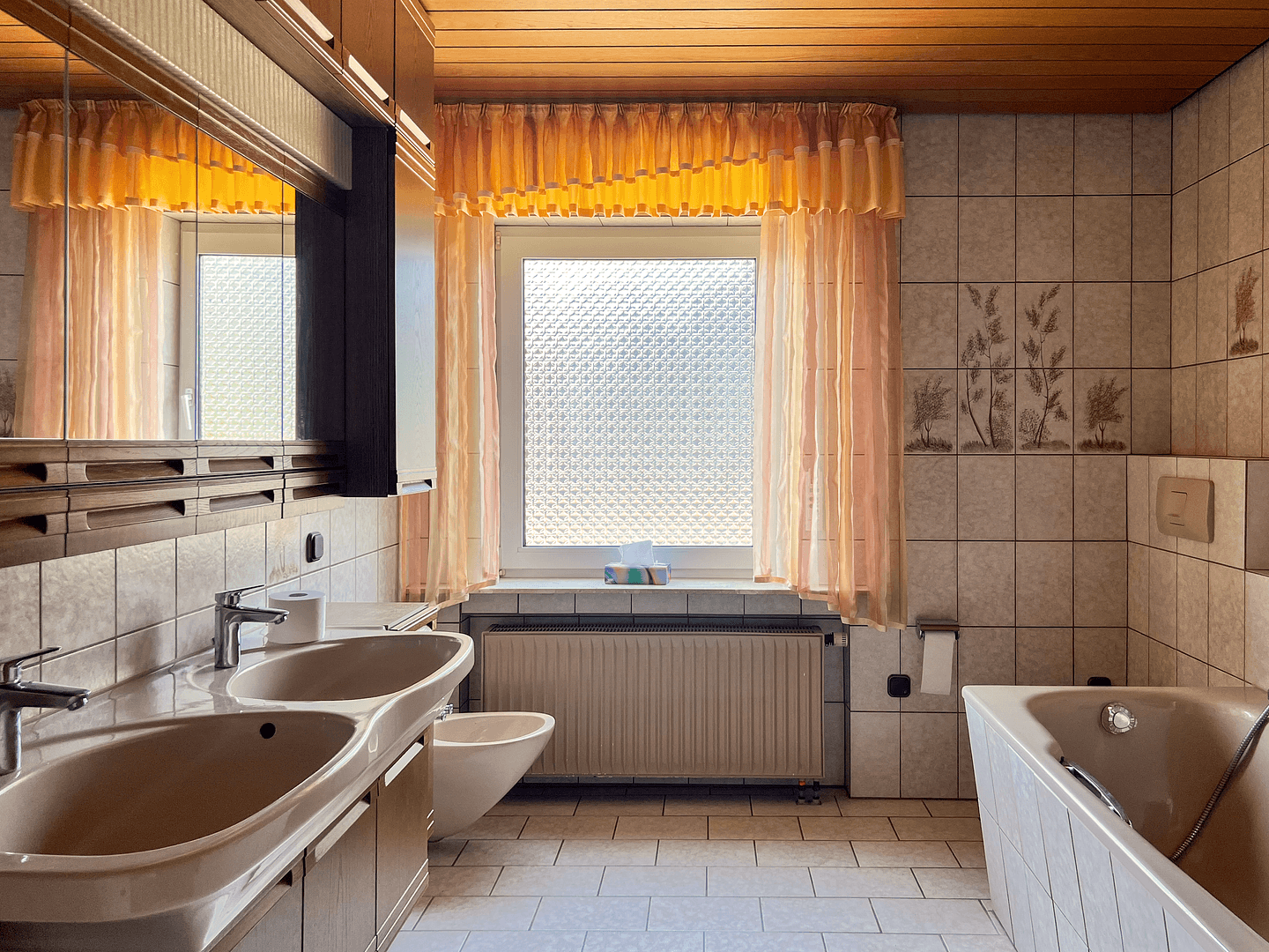 house for sale, 250 m², Staufenberg, Hesse house for sale, 250 m², Staufenberg, Hesse