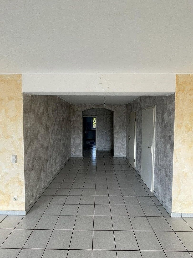 3 bedroom flat for sale, 106 m², Konz, Rhineland-Palatinate 3 bedroom flat for sale, 106 m², Konz, Rhineland-Palatinate