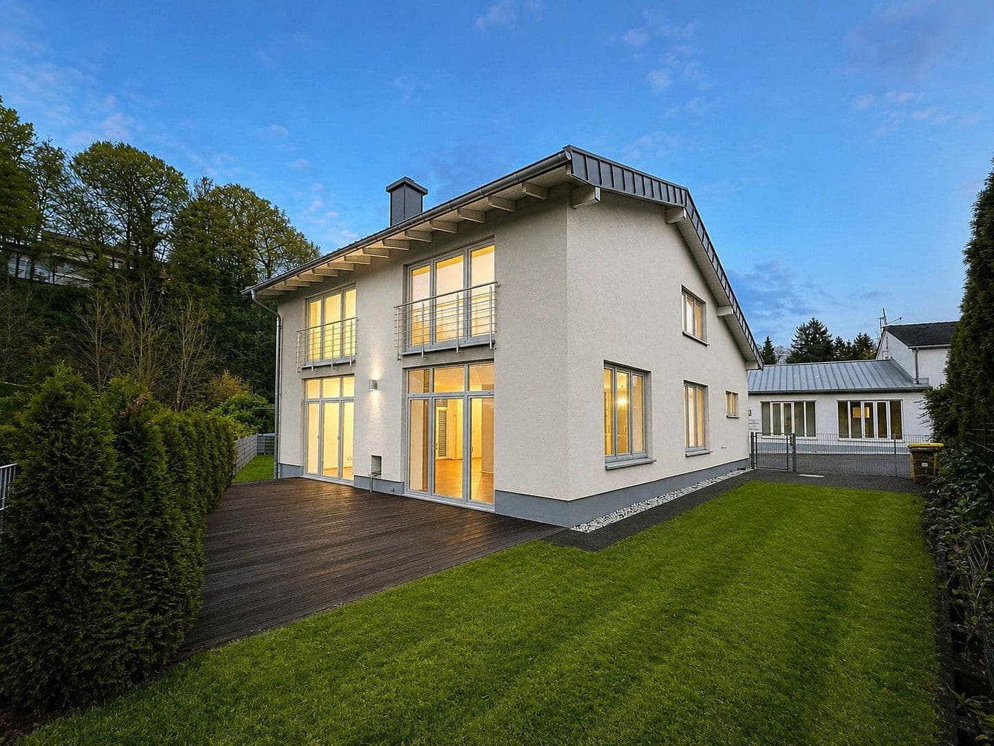 house for sale, 235 m², Bergisch Gladbach, North Rhine-Westphalia house for sale, 235 m², Bergisch Gladbach, North Rhine-Westphalia