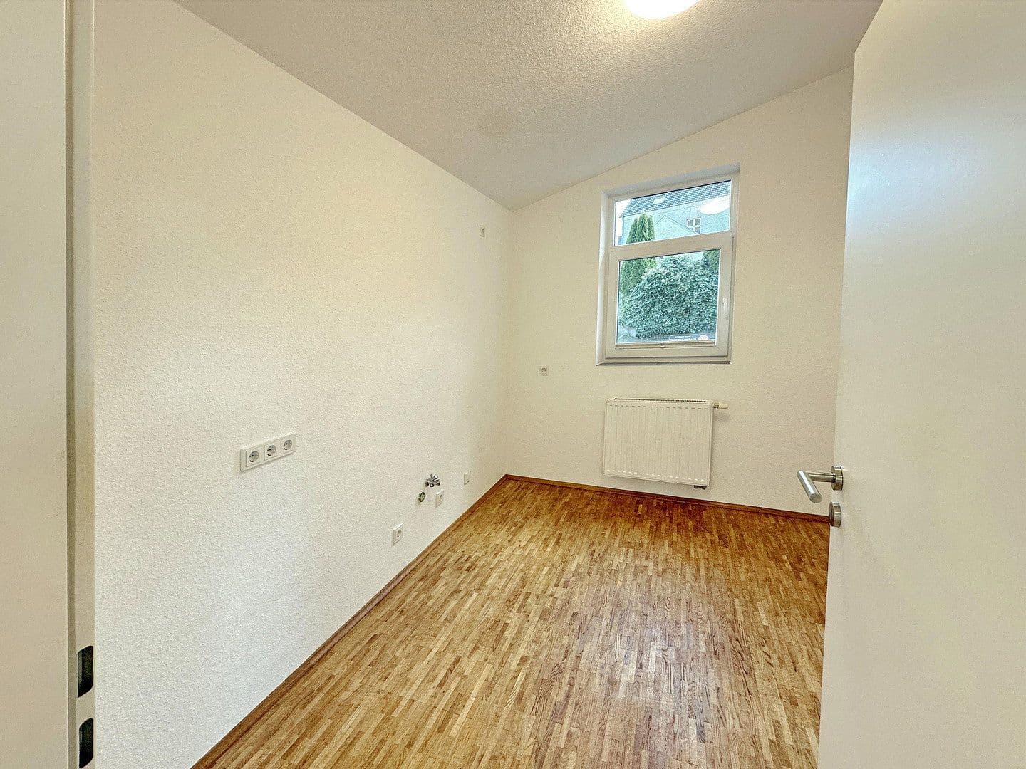 house for sale, 235 m², Bergisch Gladbach, North Rhine-Westphalia house for sale, 235 m², Bergisch Gladbach, North Rhine-Westphalia