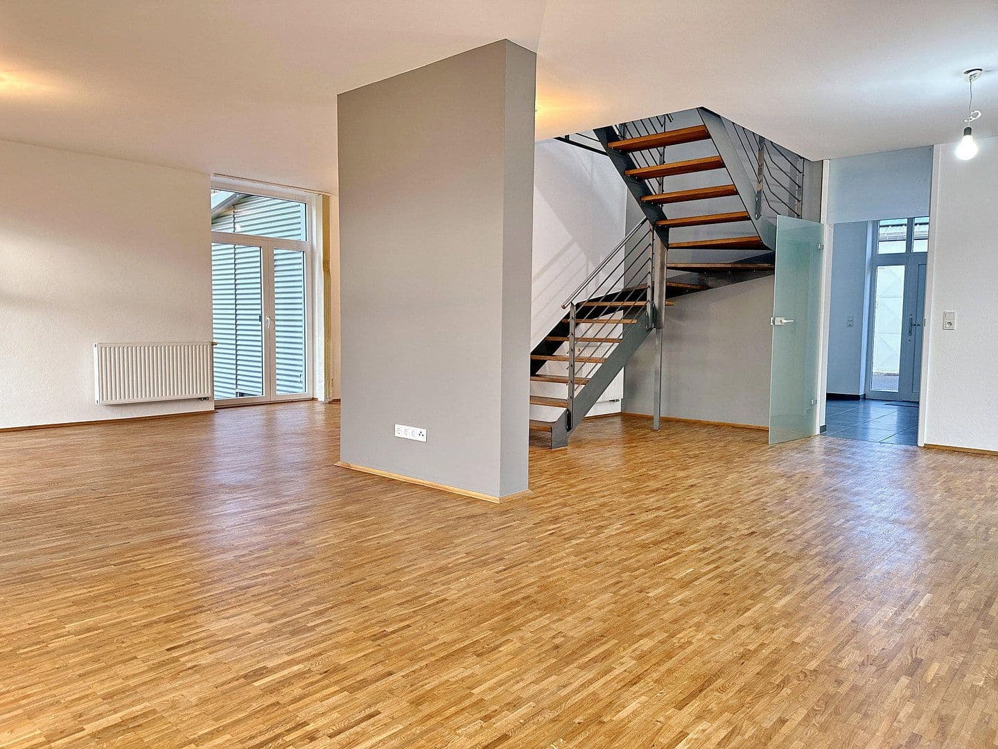 house for sale, 235 m², Bergisch Gladbach, North Rhine-Westphalia house for sale, 235 m², Bergisch Gladbach, North Rhine-Westphalia