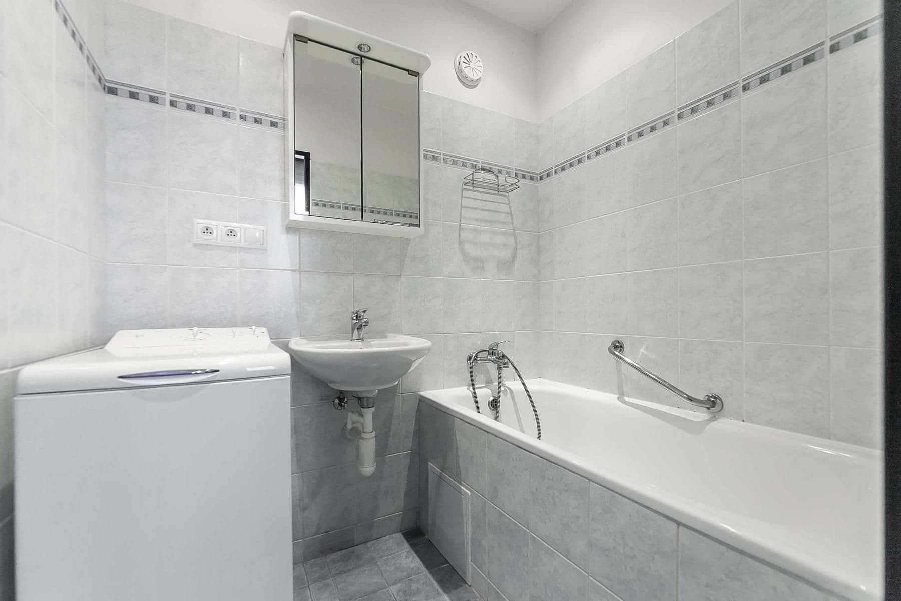 2 bedroom flat for sale, 59 m², Olbramovická, Praha, Prague 2 bedroom flat for sale, 59 m², Olbramovická, Praha, Prague