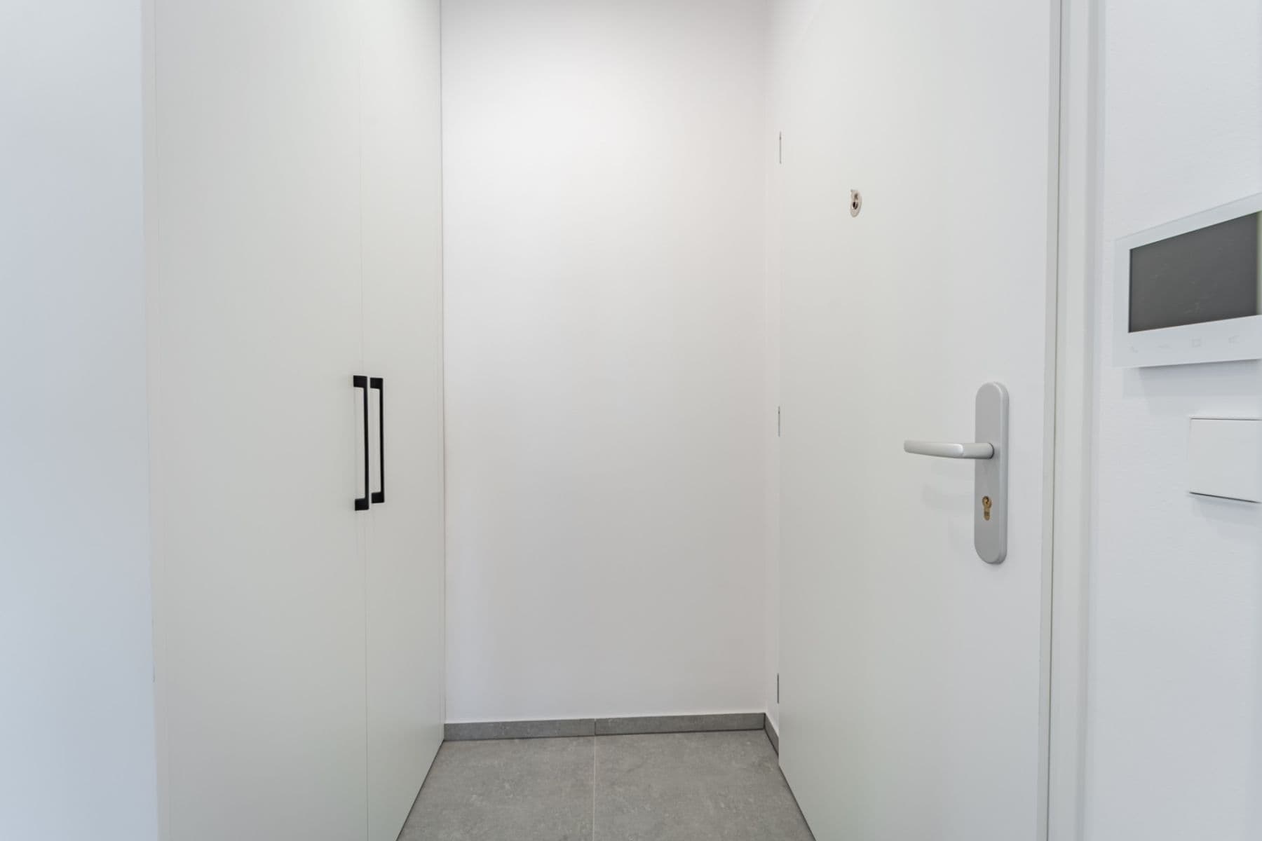 1 bedroom with open-plan kitchen flat to rent, 30 m², Pod Drinopolem, Prague, Prague 1 bedroom with open-plan kitchen flat to rent, 30 m², Pod Drinopolem, Prague, Prague
