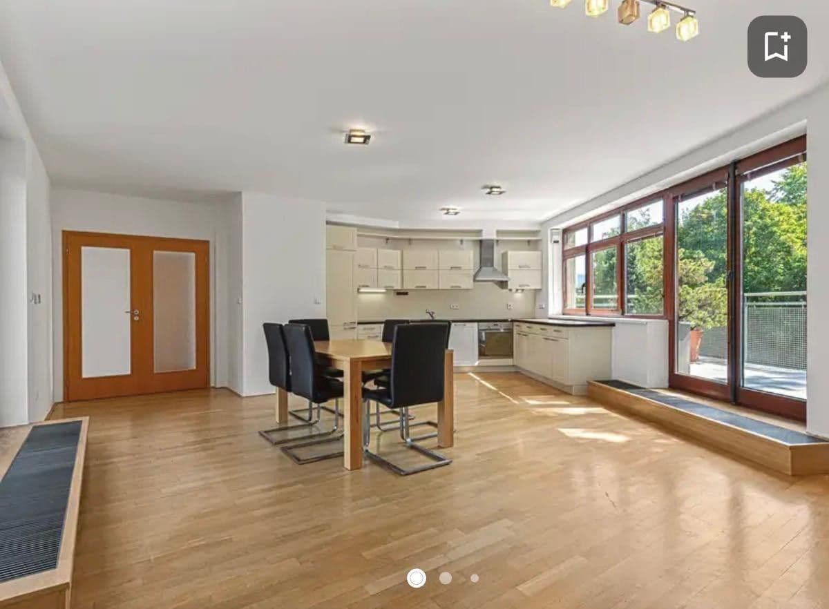 3 bedroom with open-plan kitchen flat for sale, 108 m², Smiřického, Prague, Prague 3 bedroom with open-plan kitchen flat for sale, 108 m², Smiřického, Prague, Prague