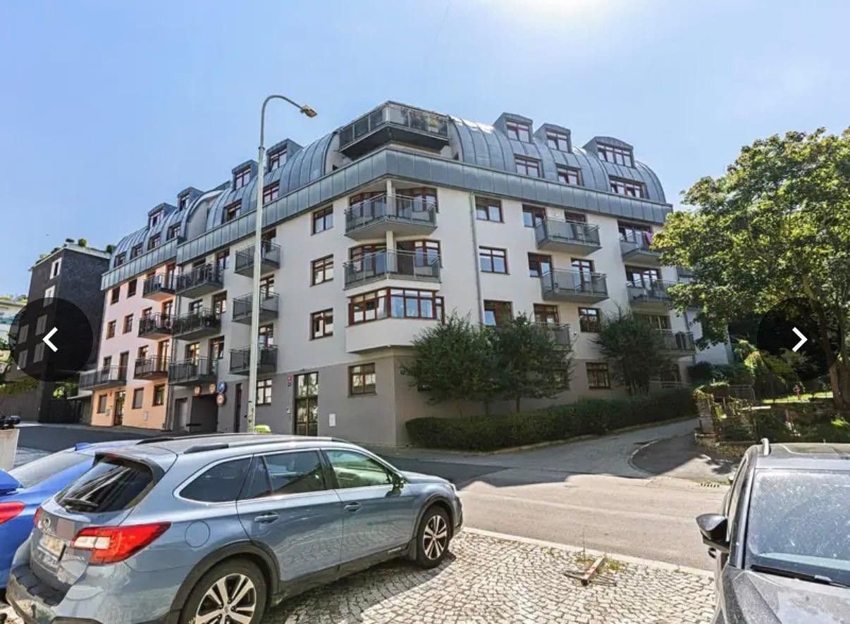 3 bedroom with open-plan kitchen flat for sale, 108 m², Smiřického, Prague, Prague 3 bedroom with open-plan kitchen flat for sale, 108 m², Smiřického, Prague, Prague