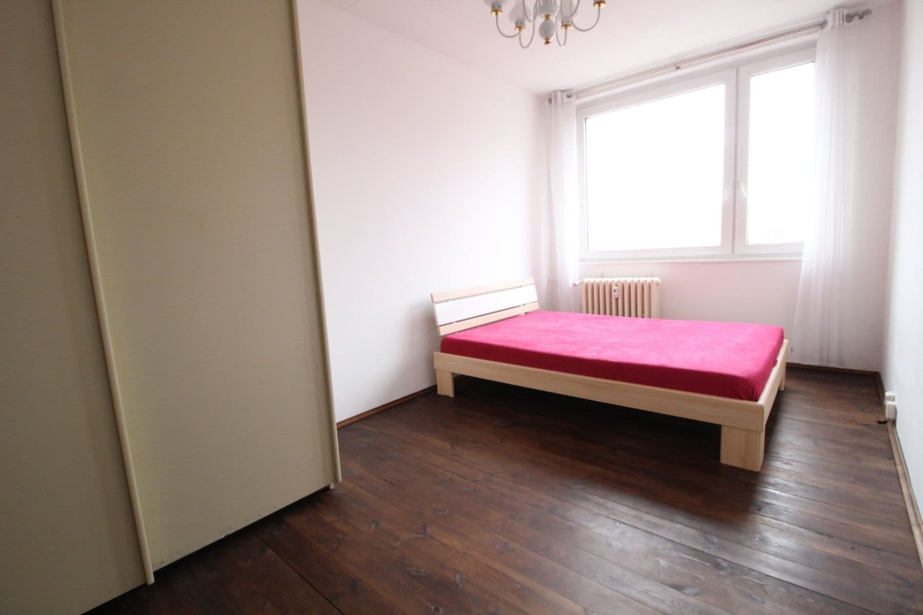 3 bedroom flat to rent, 81 m², Bellušova, Prague, Prague 3 bedroom flat to rent, 81 m², Bellušova, Prague, Prague