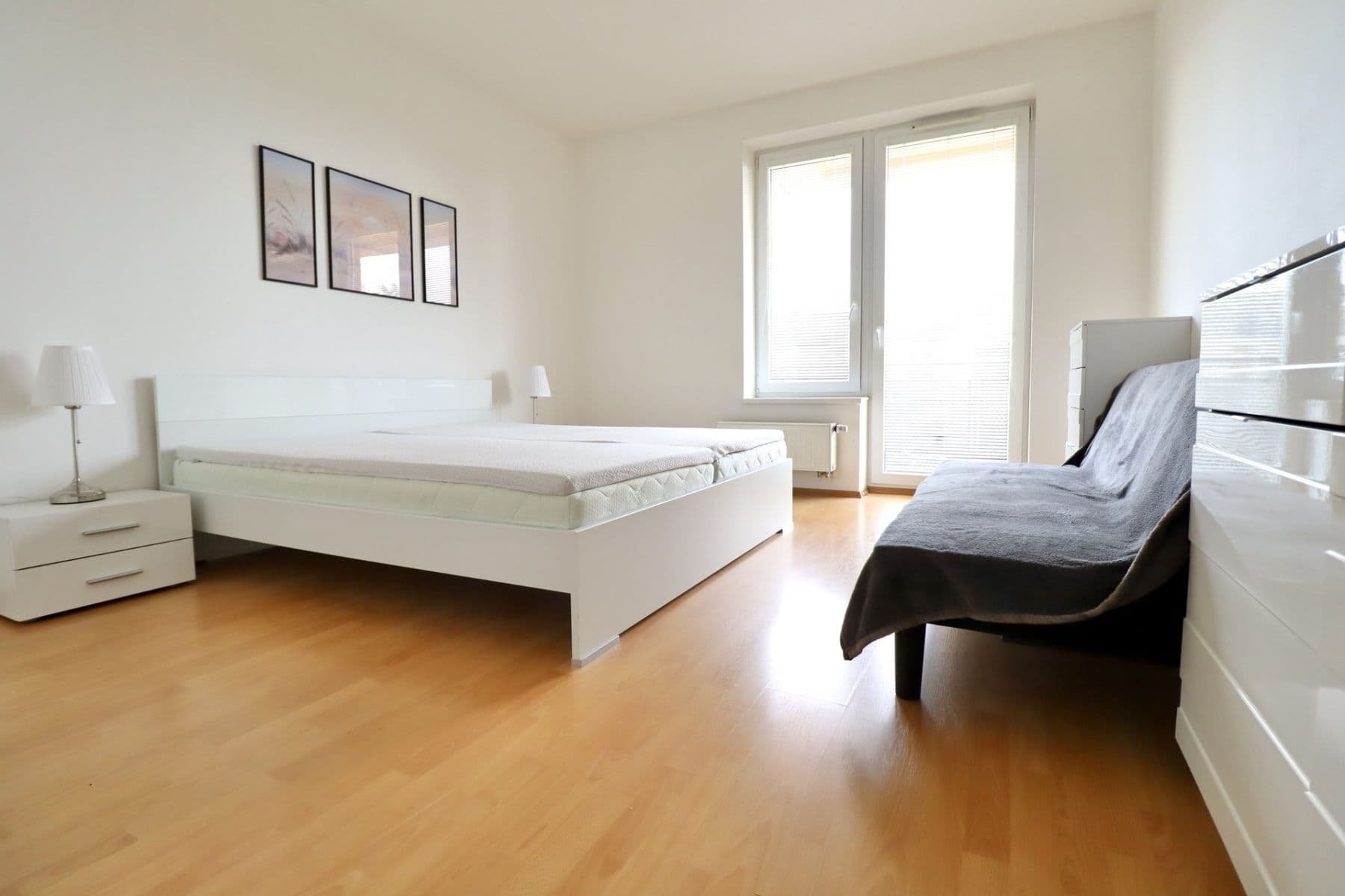 1 bedroom with open-plan kitchen flat to rent, 64 m², Za zámečkem, Prague, Prague 1 bedroom with open-plan kitchen flat to rent, 64 m², Za zámečkem, Prague, Prague