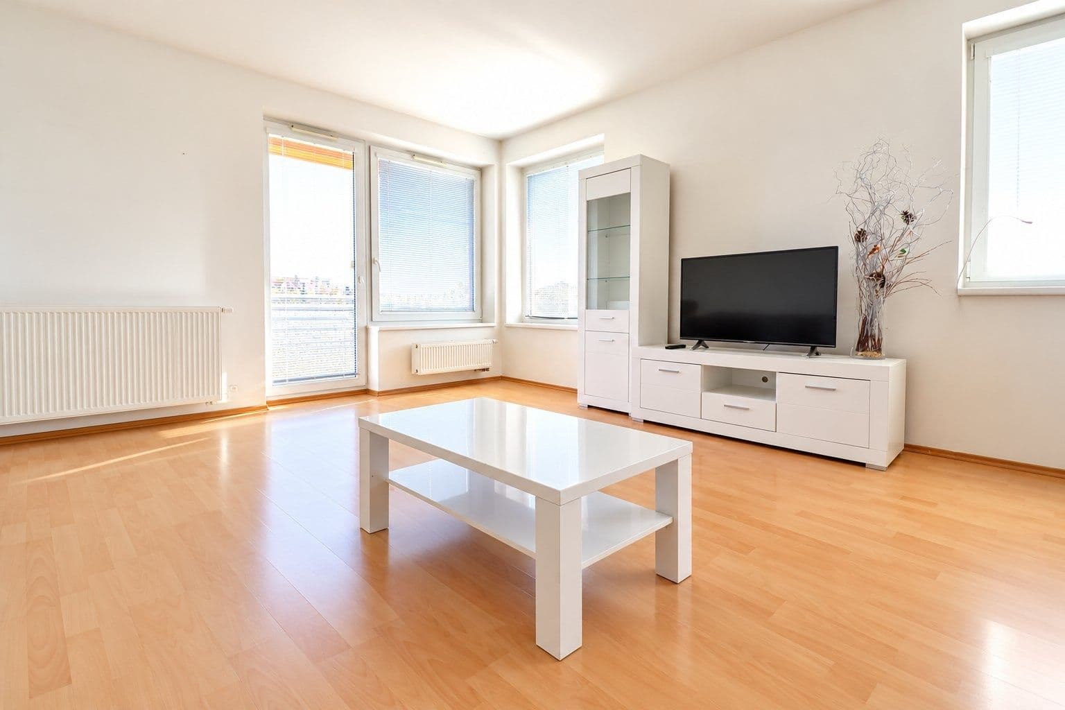 1 bedroom with open-plan kitchen flat to rent, 64 m², Za zámečkem, Prague, Prague 1 bedroom with open-plan kitchen flat to rent, 64 m², Za zámečkem, Prague, Prague