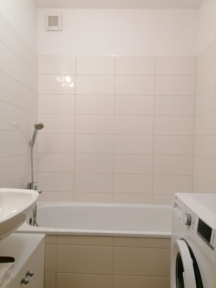 1 bedroom flat to rent, 42 m², Kuzmányho, Košice - mestská časť Staré Mesto, Košický Region 1 bedroom flat to rent, 42 m², Kuzmányho, Košice - mestská časť Staré Mesto, Košický Region
