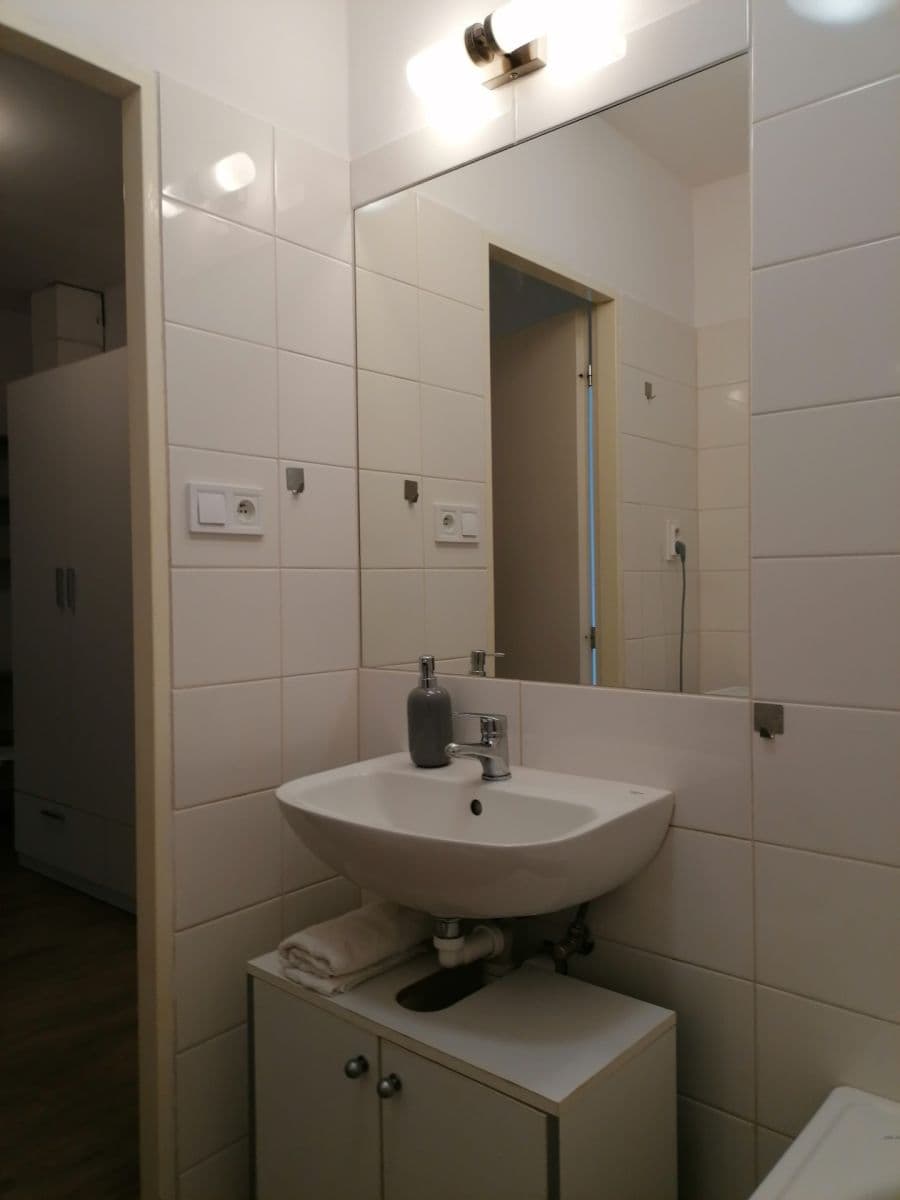 1 bedroom flat to rent, 42 m², Kuzmányho, Košice - mestská časť Staré Mesto, Košický Region 1 bedroom flat to rent, 42 m², Kuzmányho, Košice - mestská časť Staré Mesto, Košický Region