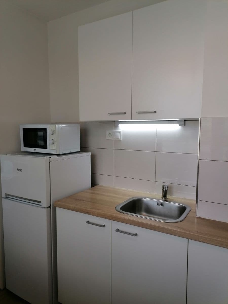 1 bedroom flat to rent, 42 m², Kuzmányho, Košice - mestská časť Staré Mesto, Košický Region 1 bedroom flat to rent, 42 m², Kuzmányho, Košice - mestská časť Staré Mesto, Košický Region