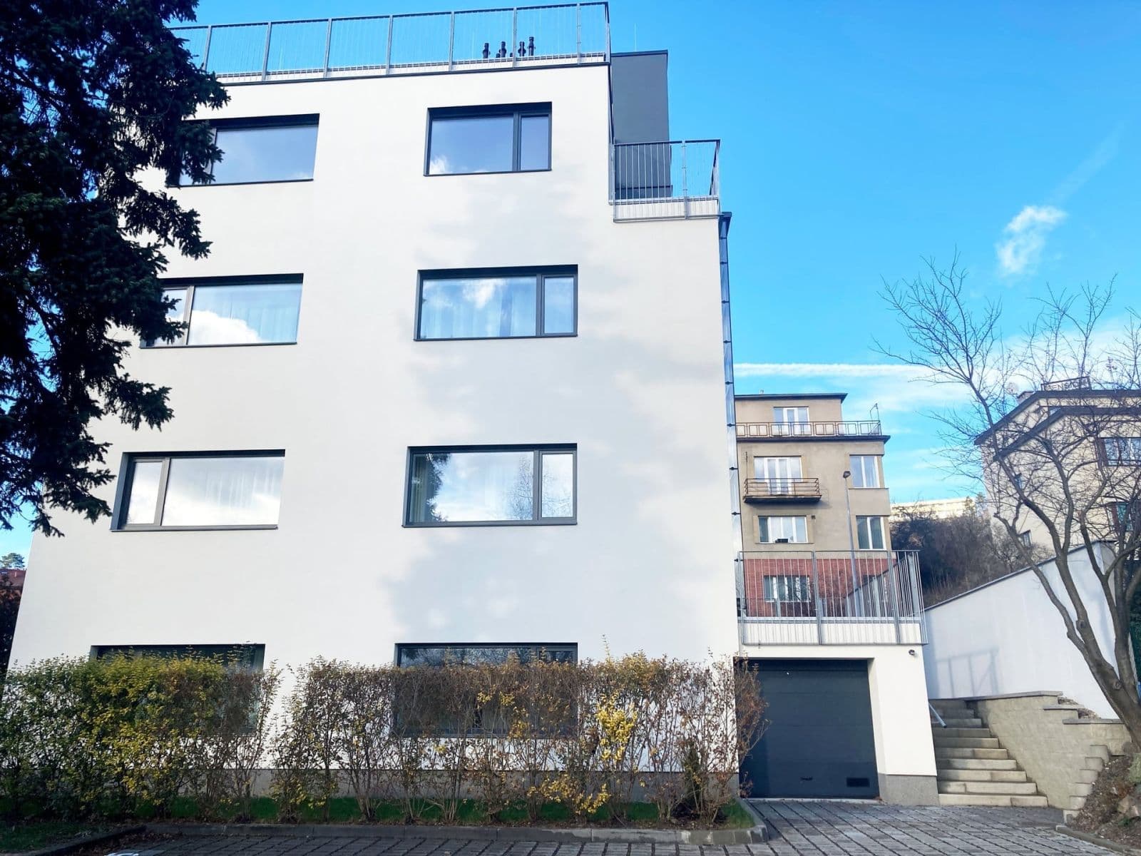 1 bedroom with open-plan kitchen flat to rent, 38 m², Nad Rokoskou, Prague, Prague 1 bedroom with open-plan kitchen flat to rent, 38 m², Nad Rokoskou, Prague, Prague