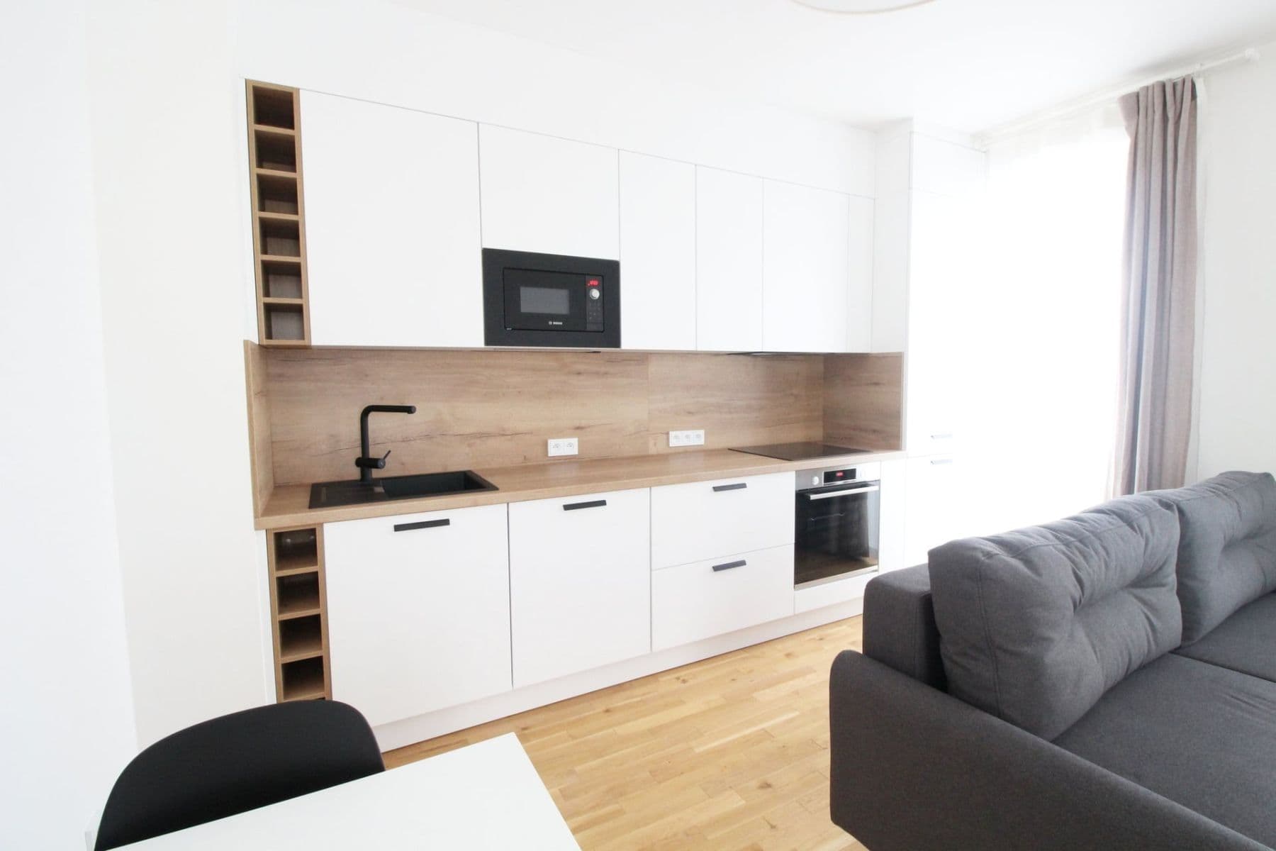 1 bedroom with open-plan kitchen flat to rent, 38 m², Nad Rokoskou, Prague, Prague 1 bedroom with open-plan kitchen flat to rent, 38 m², Nad Rokoskou, Prague, Prague
