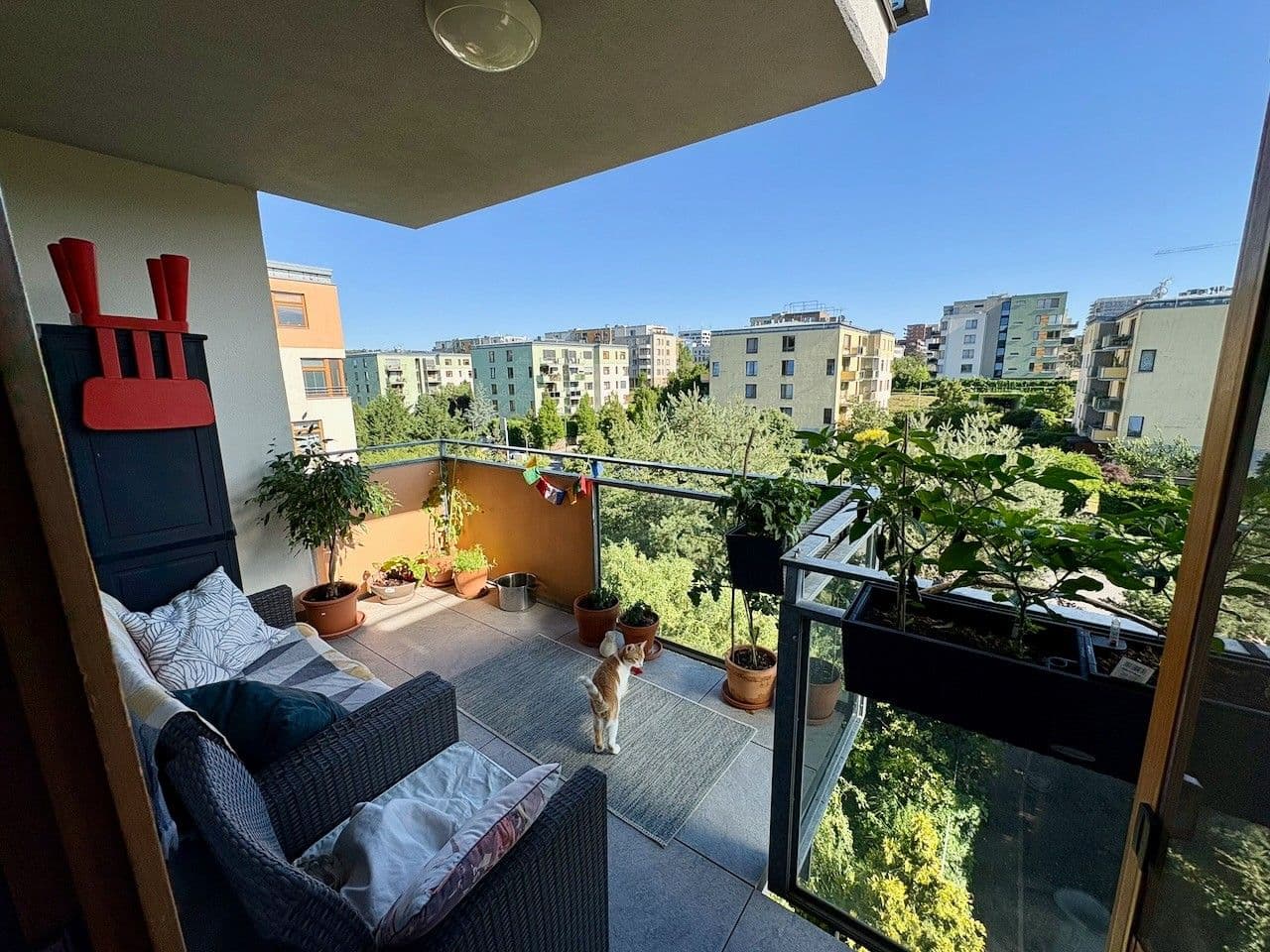 2 bedroom with open-plan kitchen flat to rent, 79 m², Nepelova, Prague, Prague 2 bedroom with open-plan kitchen flat to rent, 79 m², Nepelova, Prague, Prague
