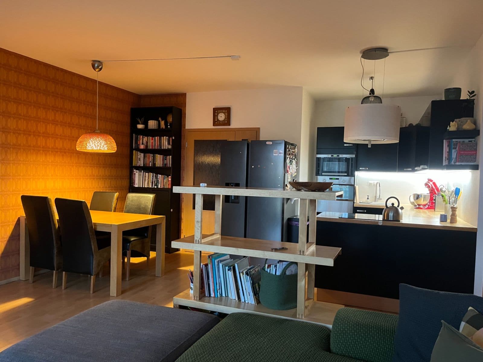 2 bedroom with open-plan kitchen flat to rent, 79 m², Nepelova, Prague, Prague 2 bedroom with open-plan kitchen flat to rent, 79 m², Nepelova, Prague, Prague