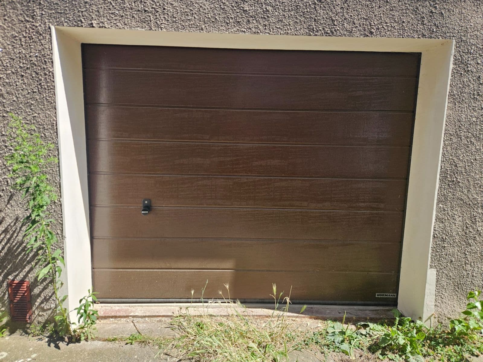 garage to rent, 20 m², Buštěhrad, Středočeský Region garage to rent, 20 m², Buštěhrad, Středočeský Region
