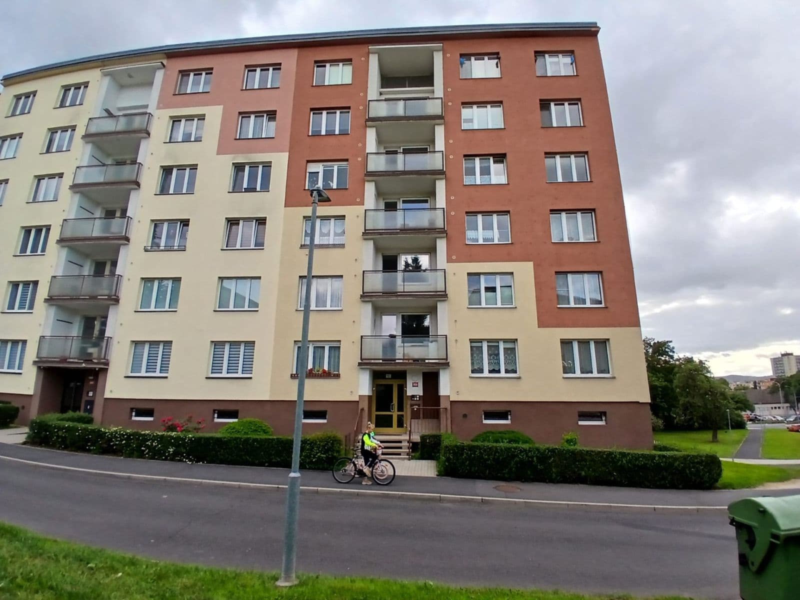 Small studio flat for sale, 20 m², U Porcelánky, Chodov, Karlovarský Region Small studio flat for sale, 20 m², U Porcelánky, Chodov, Karlovarský Region