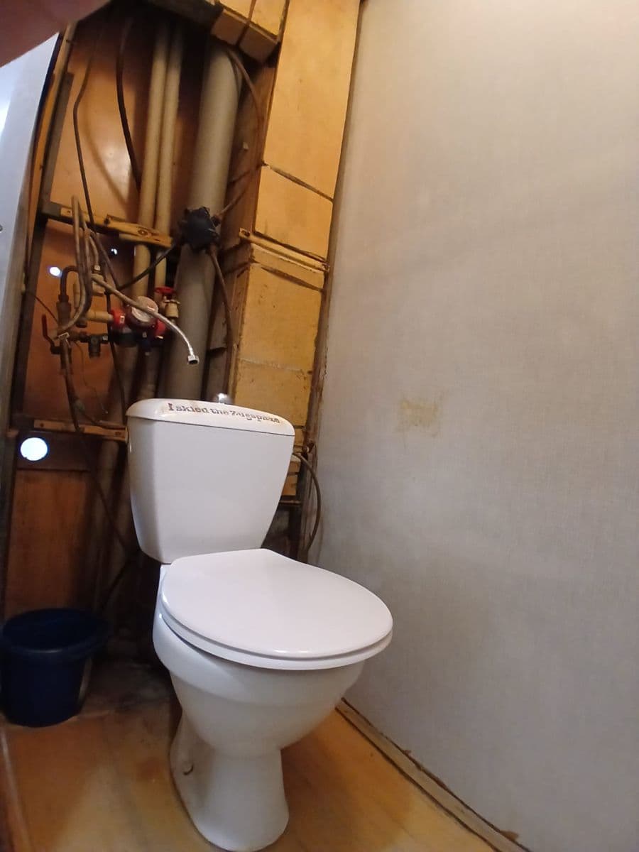 Small studio flat for sale, 20 m², U Porcelánky, Chodov, Karlovarský Region Small studio flat for sale, 20 m², U Porcelánky, Chodov, Karlovarský Region