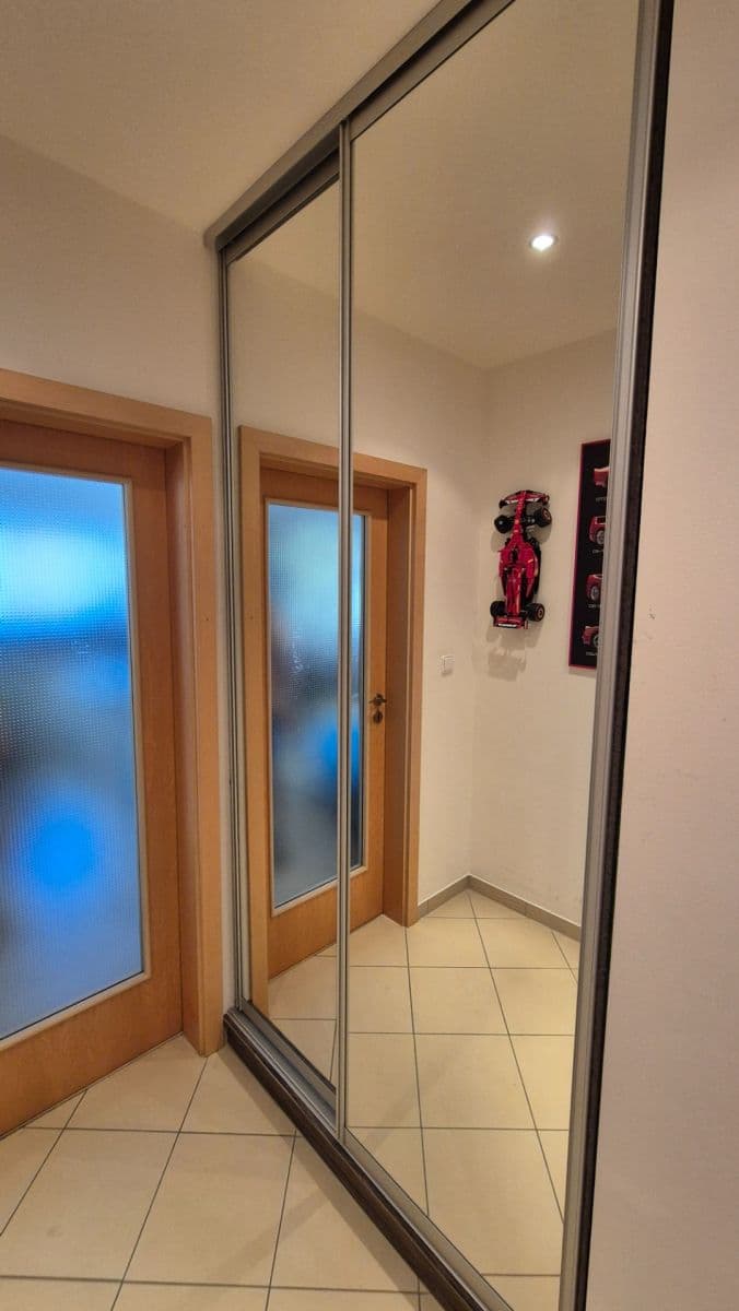 2 bedroom with open-plan kitchen flat to rent, 60 m², Pavla Beneše, Prague, Prague 2 bedroom with open-plan kitchen flat to rent, 60 m², Pavla Beneše, Prague, Prague