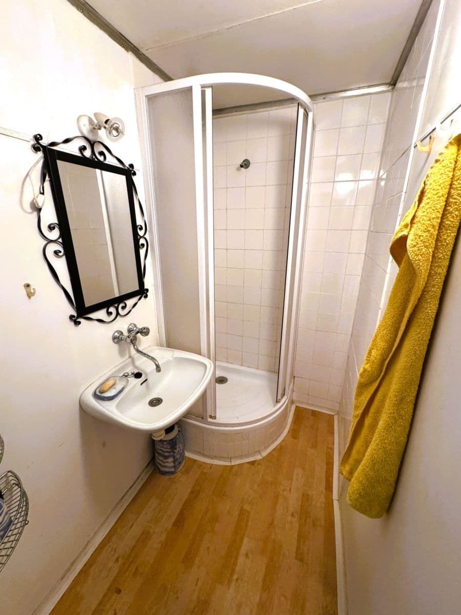 1 bedroom with open-plan kitchen flat for sale, 47 m², Kozmíkova, Prague, Prague 1 bedroom with open-plan kitchen flat for sale, 47 m², Kozmíkova, Prague, Prague