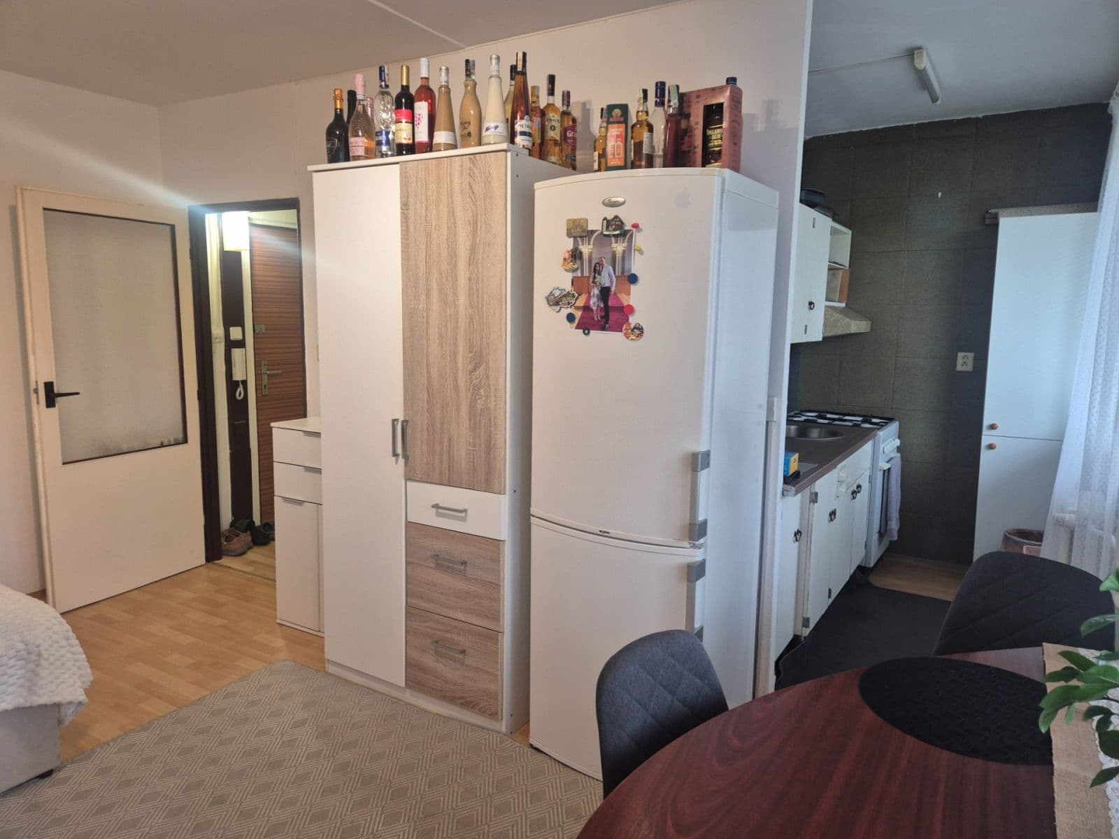 Studio flat to rent, 26 m², Všehlušická, Slaný, Středočeský Region Studio flat to rent, 26 m², Všehlušická, Slaný, Středočeský Region