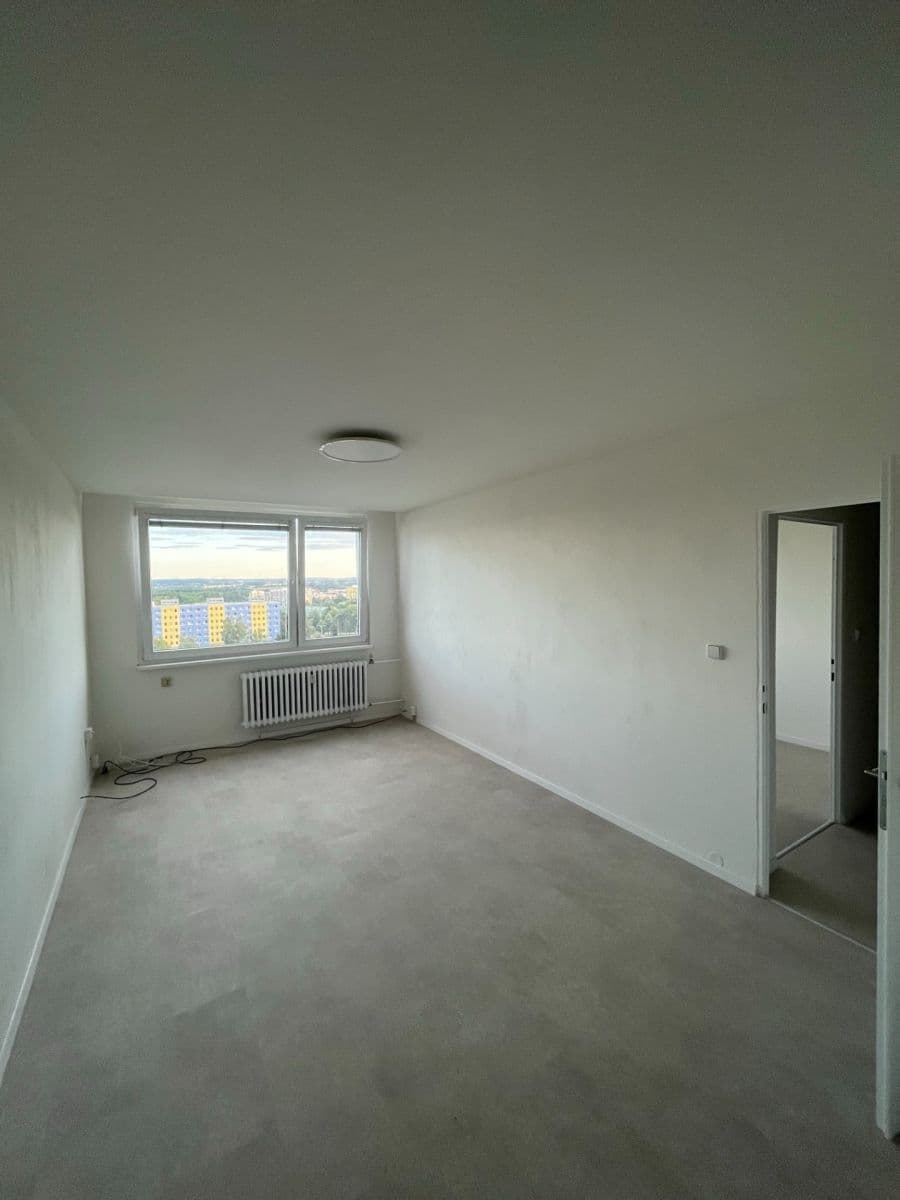 1 bedroom with open-plan kitchen flat to rent, 43 m², Kupeckého, Prague, Prague 1 bedroom with open-plan kitchen flat to rent, 43 m², Kupeckého, Prague, Prague