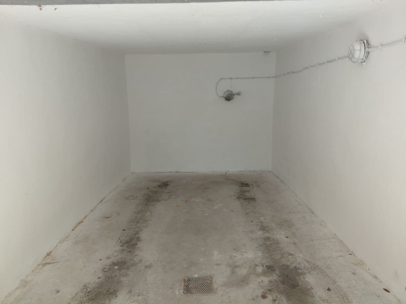 garage to rent, 20 m², Jarošova, Havířov, Moravskoslezský Region garage to rent, 20 m², Jarošova, Havířov, Moravskoslezský Region