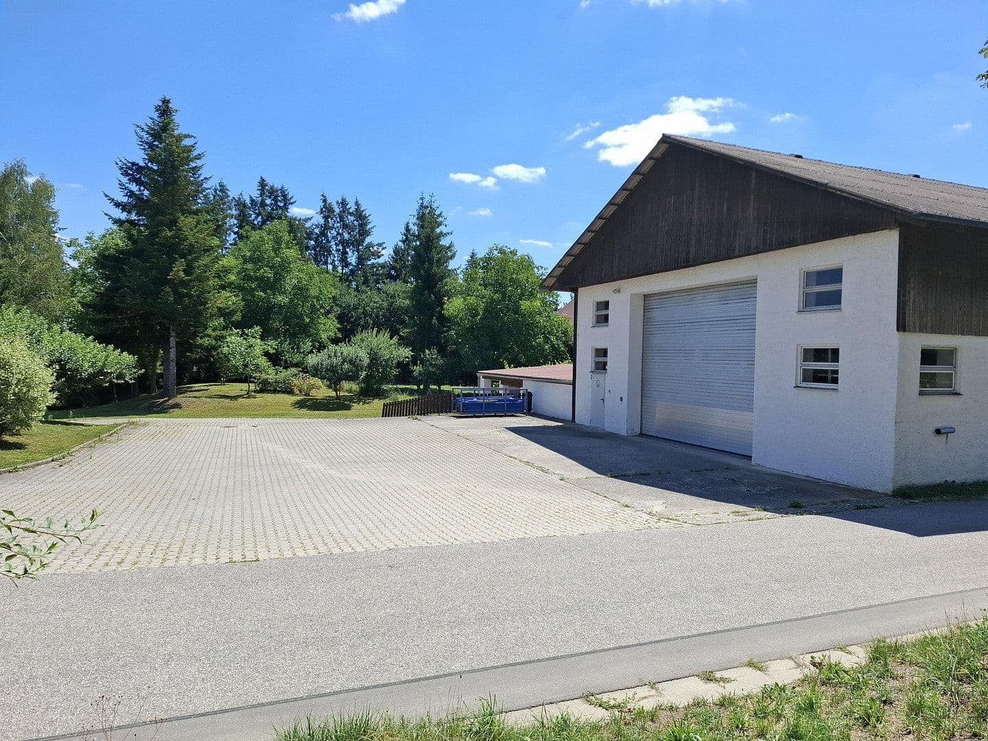non-residential property to rent, 644 m², Kleinvelden 2, Velden, Bavaria non-residential property to rent, 644 m², Kleinvelden 2, Velden, Bavaria