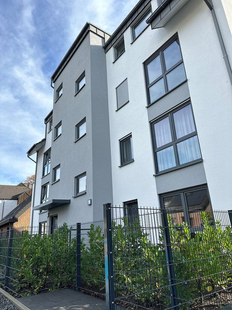 3 bedroom flat to rent, 109 m², Buchenstraße 39, Düsseldorf, North Rhine-Westphalia 3 bedroom flat to rent, 109 m², Buchenstraße 39, Düsseldorf, North Rhine-Westphalia