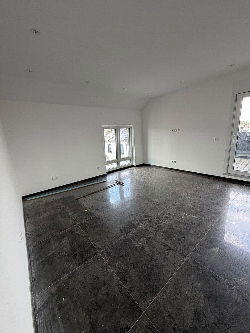 4 bedroom flat to rent, 105 m², Rodenbach, Hesse 4 bedroom flat to rent, 105 m², Rodenbach, Hesse