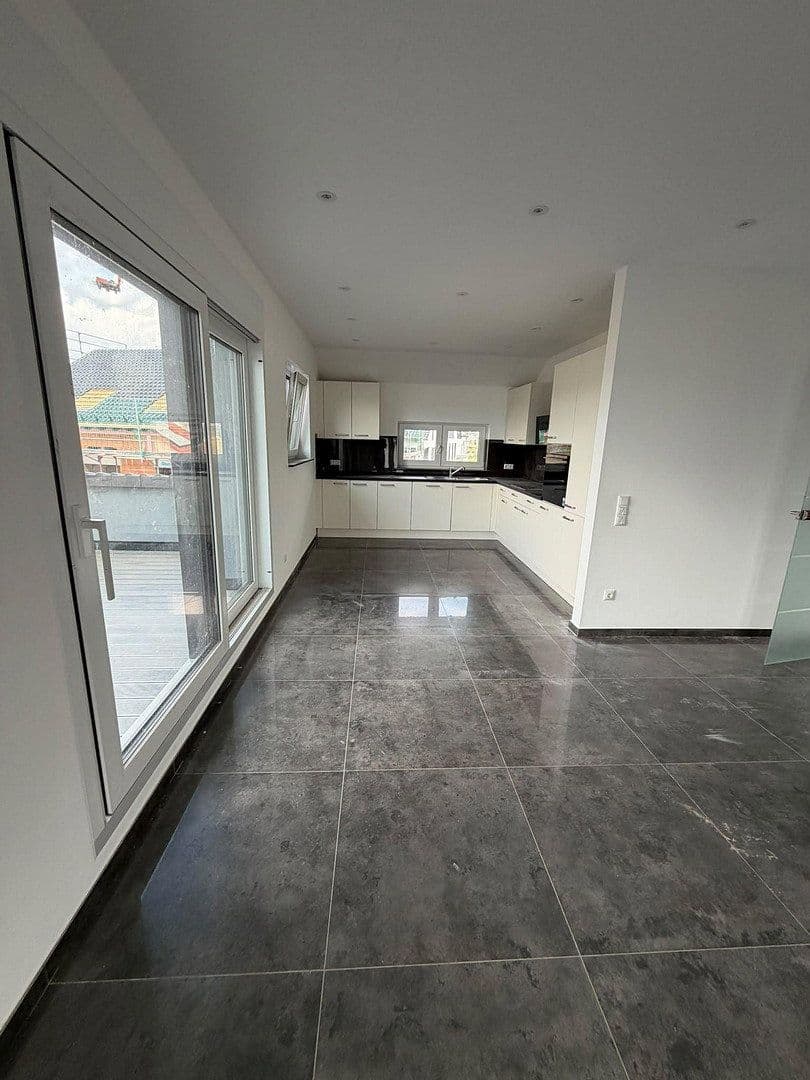 4 bedroom flat to rent, 105 m², Rodenbach, Hesse 4 bedroom flat to rent, 105 m², Rodenbach, Hesse