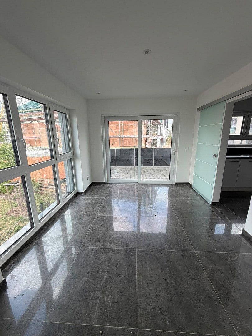 5 bedroom flat to rent, 142 m², Rodenbach, Hesse 5 bedroom flat to rent, 142 m², Rodenbach, Hesse