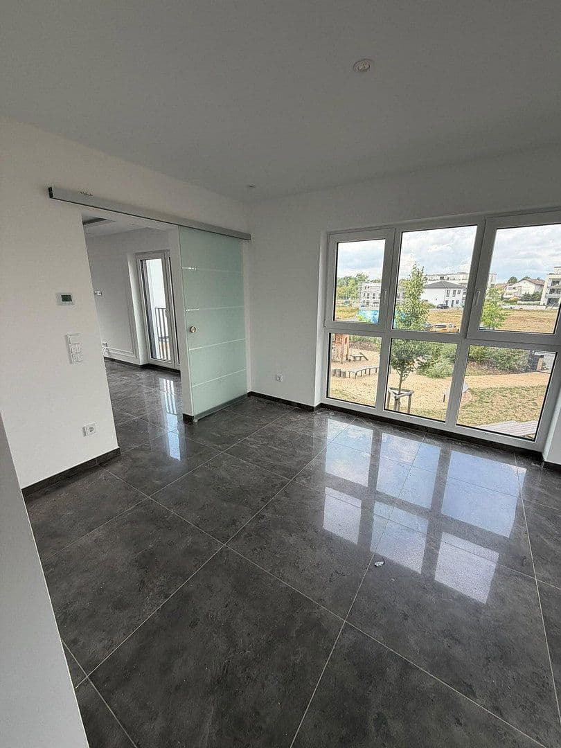 5 bedroom flat to rent, 142 m², Rodenbach, Hesse 5 bedroom flat to rent, 142 m², Rodenbach, Hesse