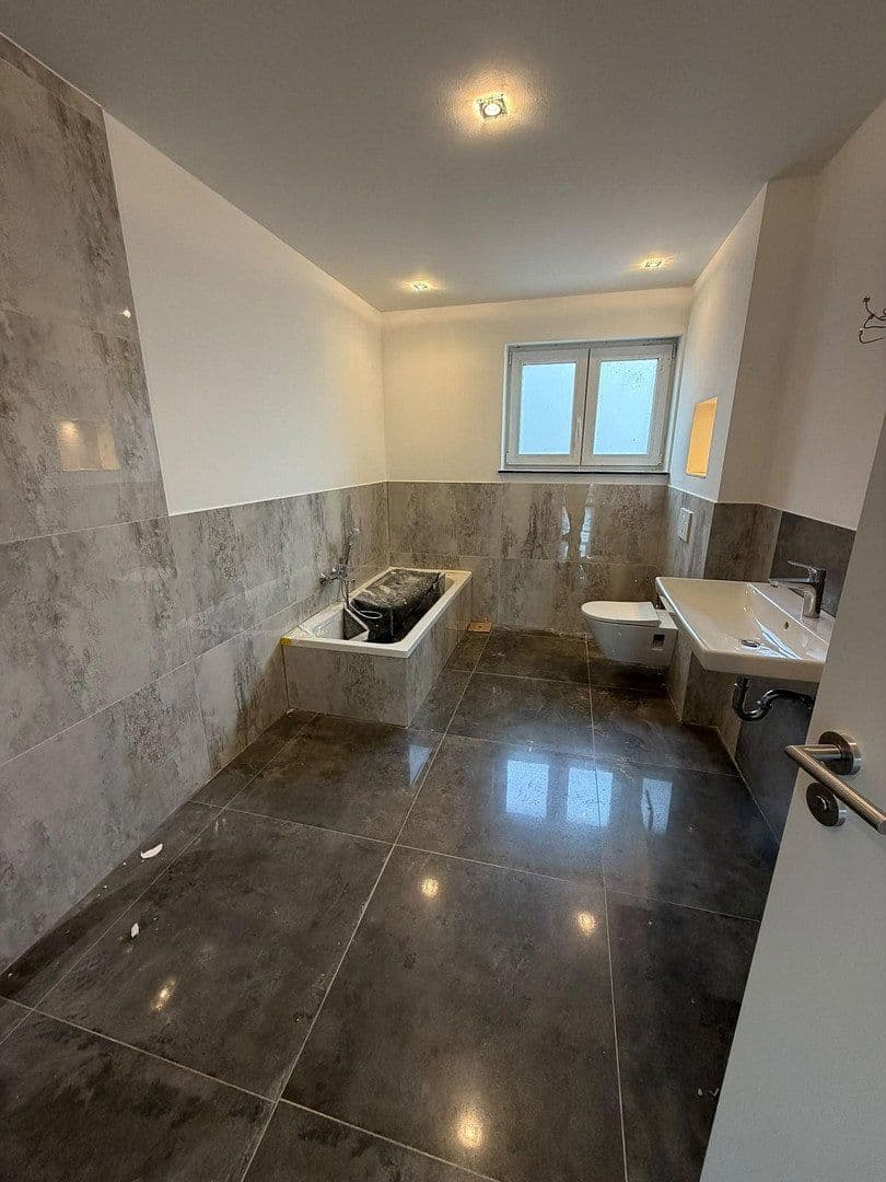 5 bedroom flat to rent, 142 m², Rodenbach, Hesse 5 bedroom flat to rent, 142 m², Rodenbach, Hesse