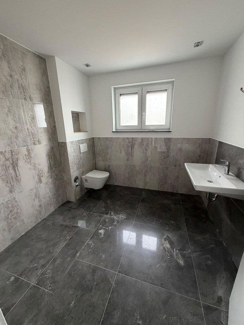 5 bedroom flat to rent, 142 m², Rodenbach, Hesse 5 bedroom flat to rent, 142 m², Rodenbach, Hesse