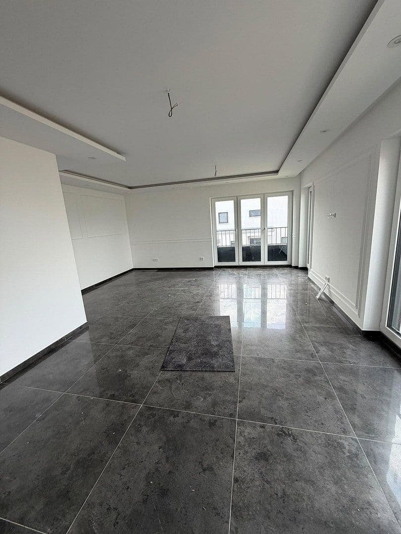 5 bedroom flat to rent, 142 m², Rodenbach, Hesse 5 bedroom flat to rent, 142 m², Rodenbach, Hesse