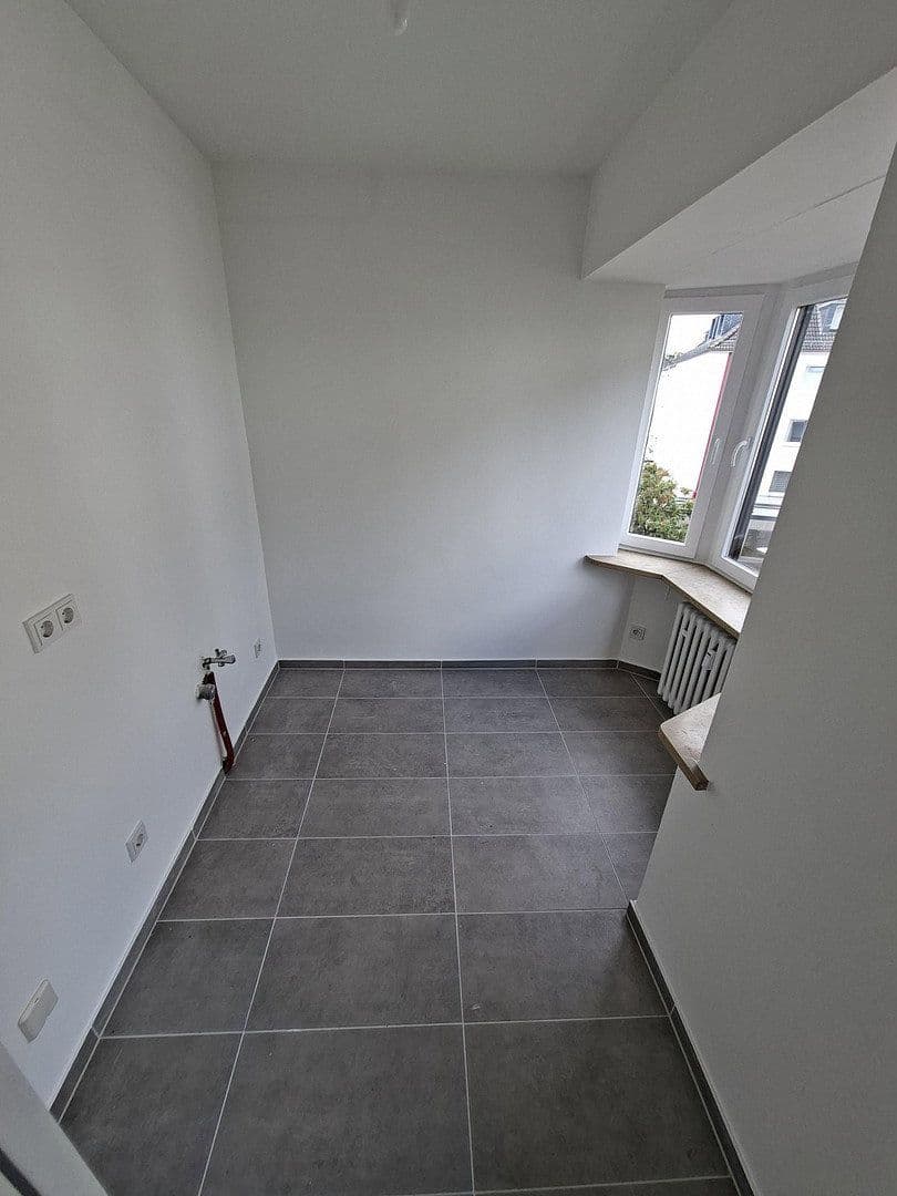 1 bedroom flat to rent, 30 m², Hauptstr. 48, Solingen, North Rhine-Westphalia 1 bedroom flat to rent, 30 m², Hauptstr. 48, Solingen, North Rhine-Westphalia