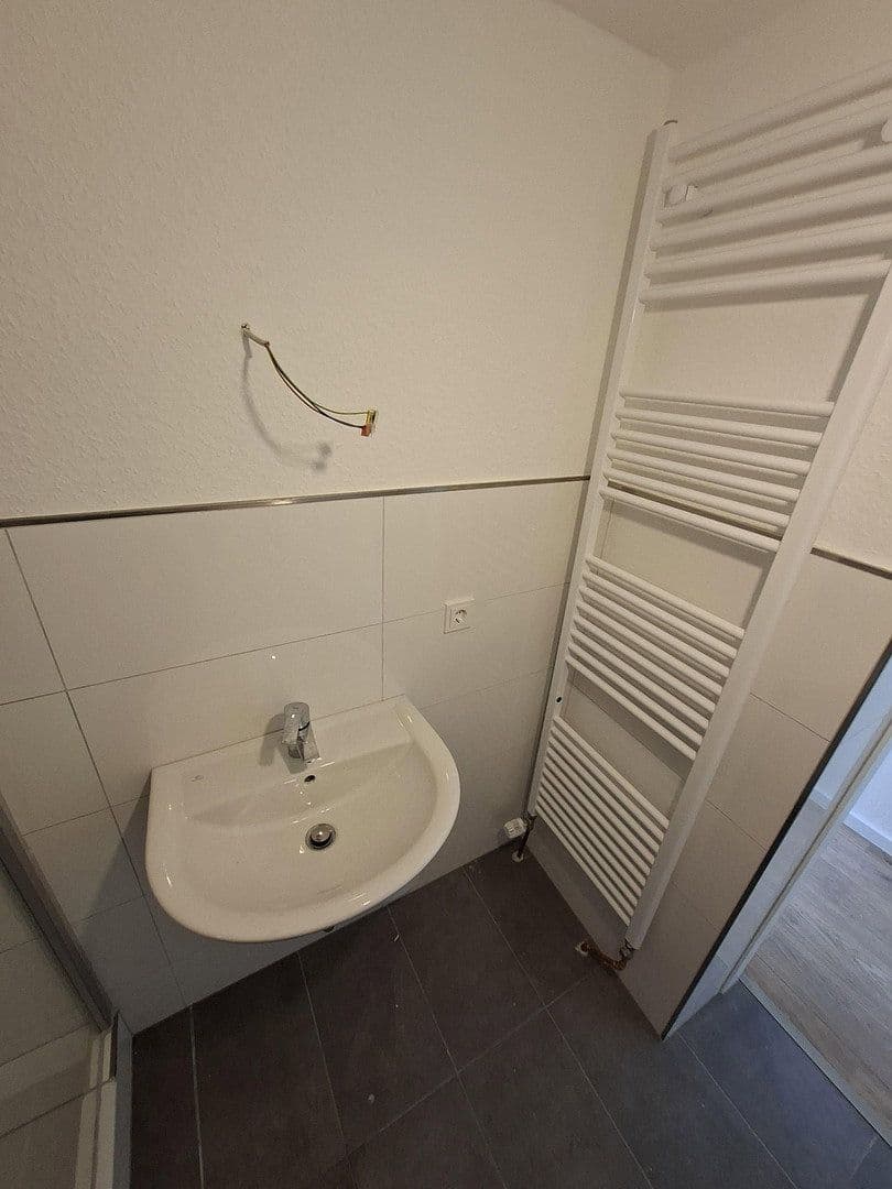 1 bedroom flat to rent, 30 m², Hauptstr. 48, Solingen, North Rhine-Westphalia 1 bedroom flat to rent, 30 m², Hauptstr. 48, Solingen, North Rhine-Westphalia