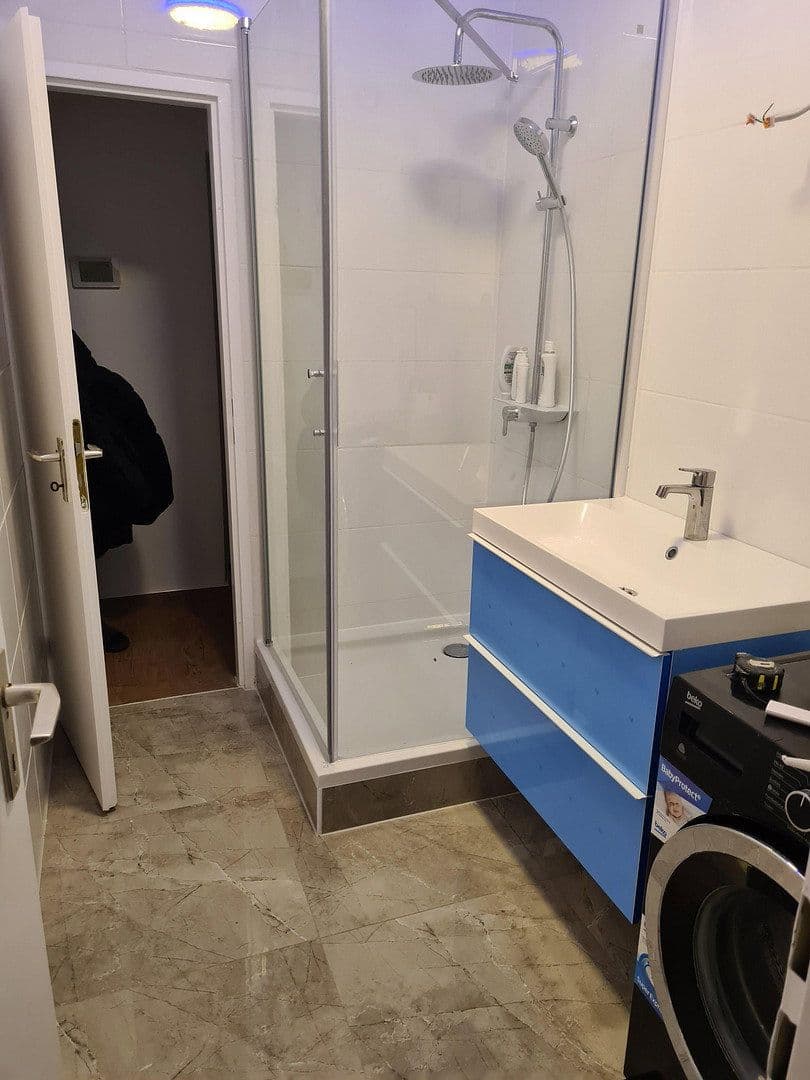 3 bedroom flat for sale, 75 m², Daimlerstrasse 2, Lampertheim, Hesse 3 bedroom flat for sale, 75 m², Daimlerstrasse 2, Lampertheim, Hesse